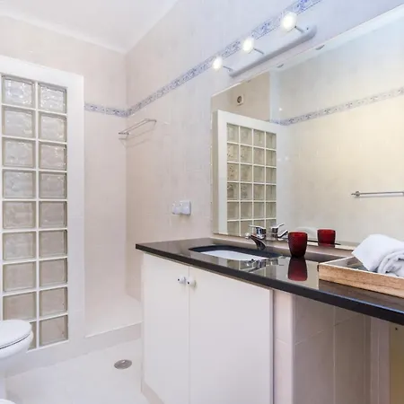 Luxury At Meia Praia Apartament Lagos